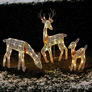 NIB Christmas Reindeer Family 106.3"x2.8"x35.4" Gold Warm White Mesh